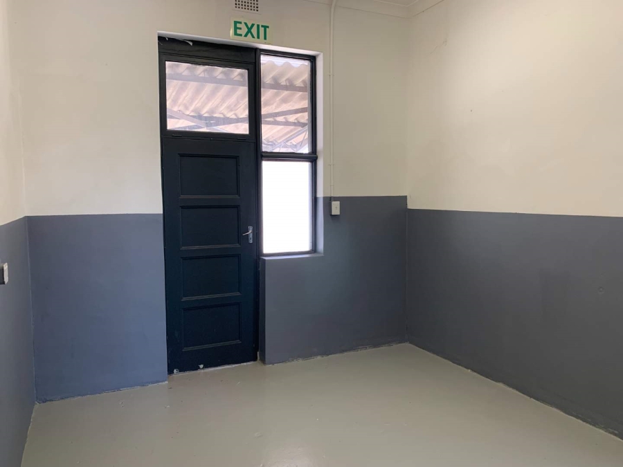 To Let commercial Property for Rent in Elsies River Western Cape